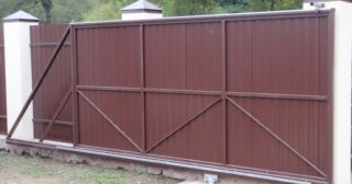 Купить откатные ворота из профнастила Солнечногорск, цена от 1773 руб.