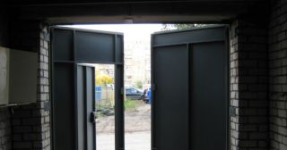 Купить гаражные ворота распашные Солнечногорск, цена от 3911 руб.
